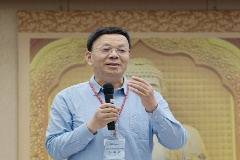 西北大學佛教研究所所長李利安教授