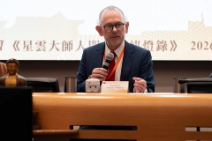 Alistair Noble 校長致歡迎詞